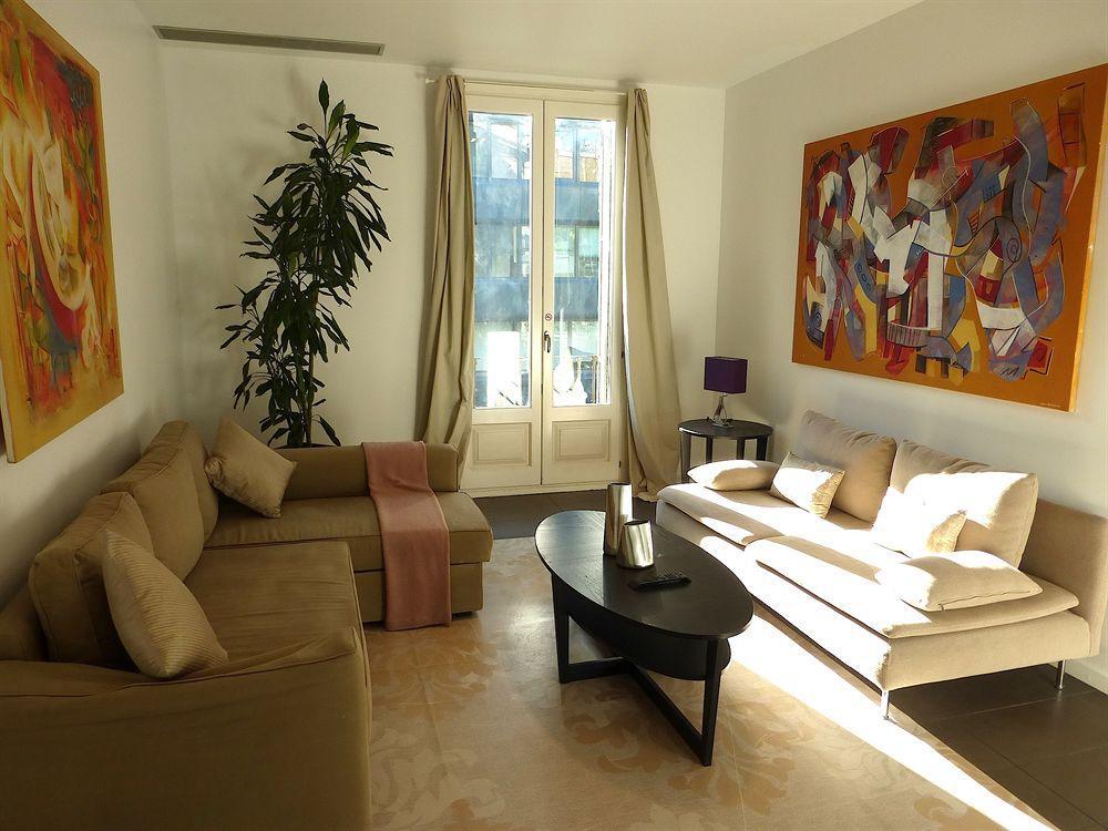 Super Balmes Guest House Barcelona Zewnętrze zdjęcie