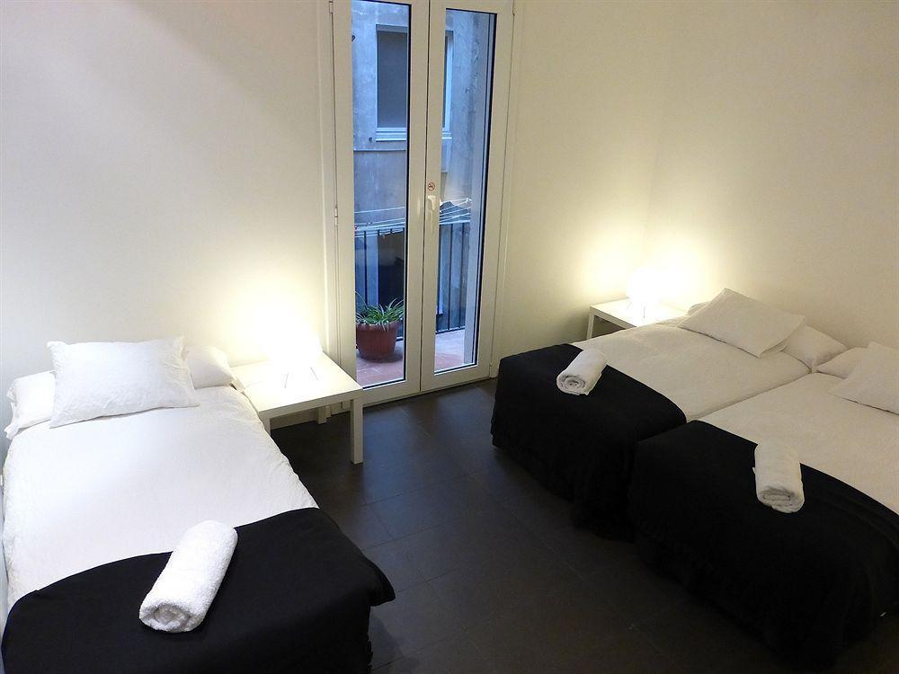 Super Balmes Guest House Barcelona Zewnętrze zdjęcie