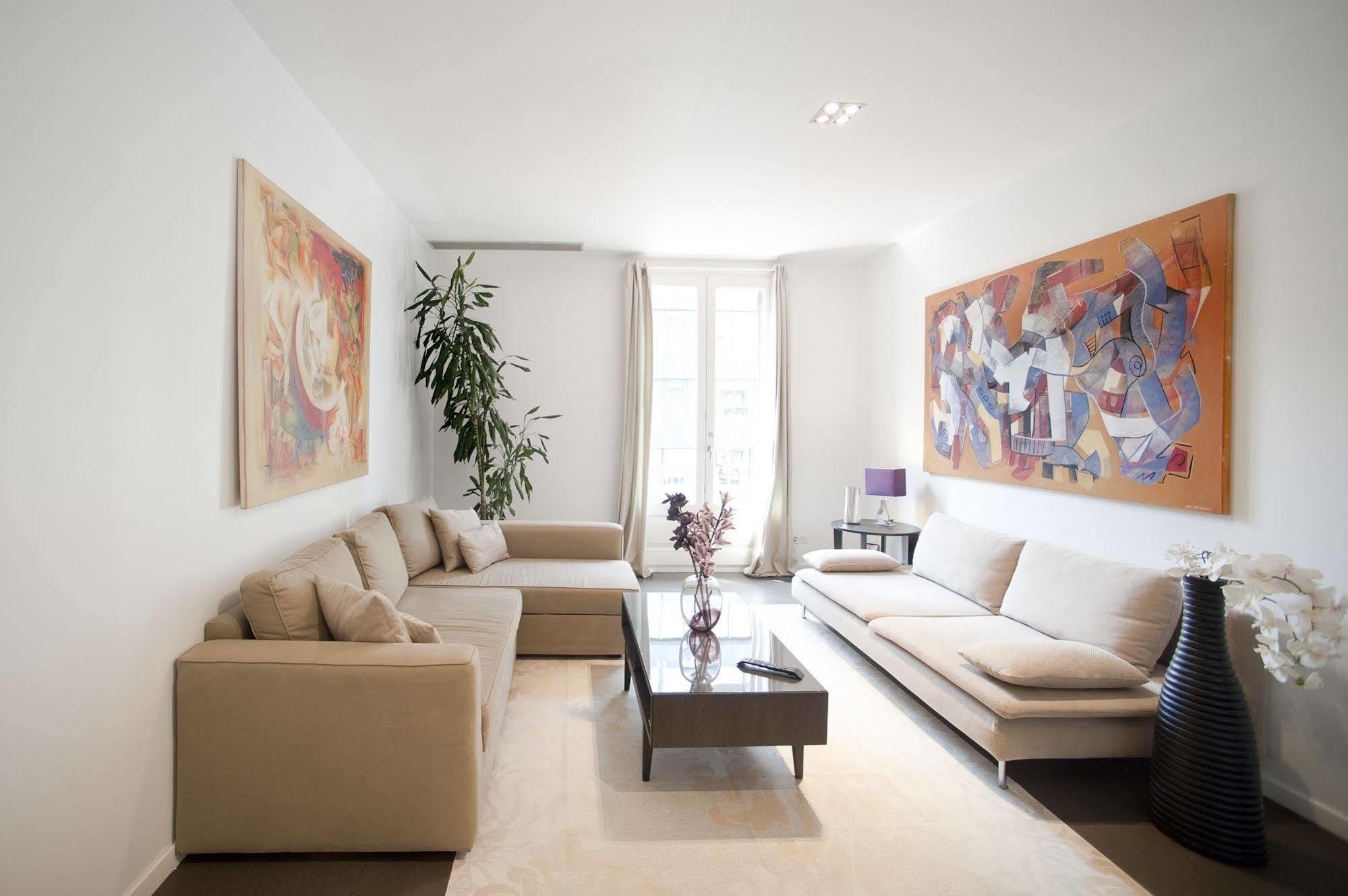 Super Balmes Guest House Barcelona Zewnętrze zdjęcie